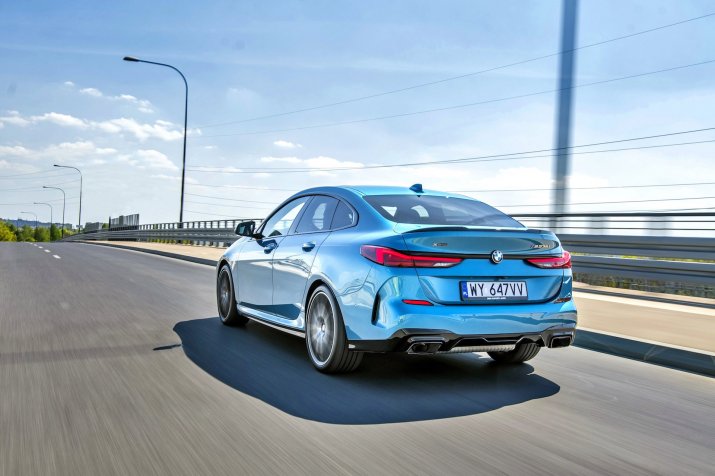 KSZ_BMW_M235i_II_F44_GRANCOUPE_DYNAMIKA_026