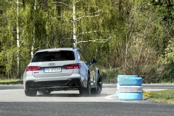 KSZ_AUDI_RS6_C8_AVANT_DYNAMIKA_057