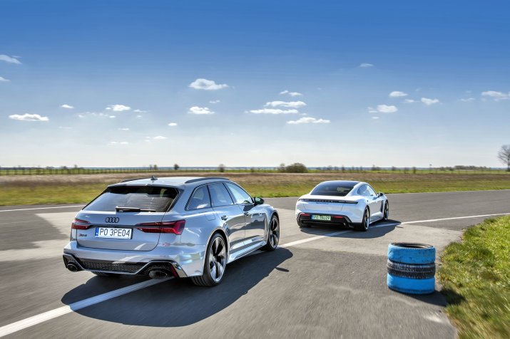 KSZ_AUDI_RS6_PORSCHE_TAYCAN_DYNAMIKA_009