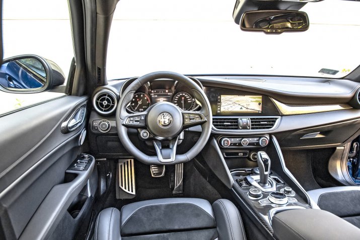 Alfa Romeo GIulia_05