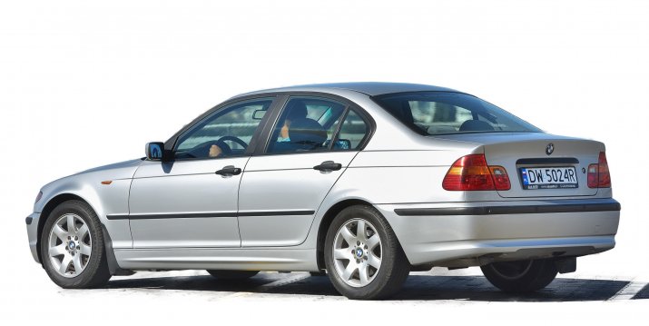 BMW-serii-3-E46_2