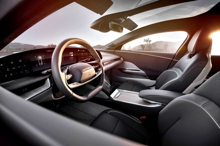 lucid-air_2