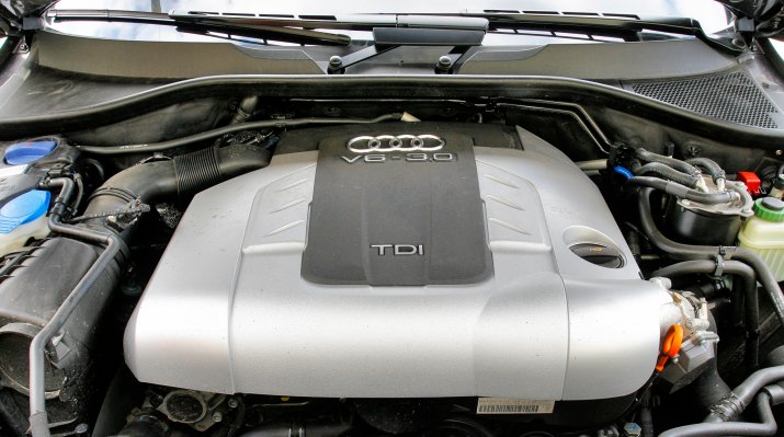 Audi-Q7-4L_4