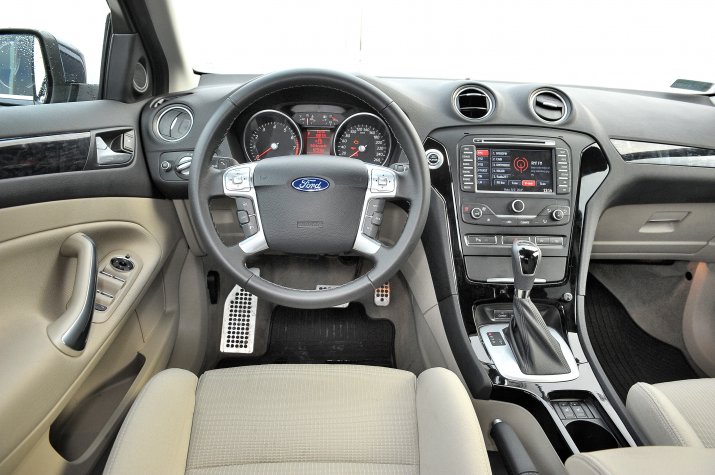 Ford-Mondeo-Mk4_3