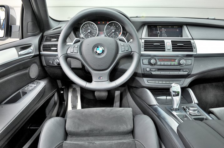 BMW-X6-E71_3