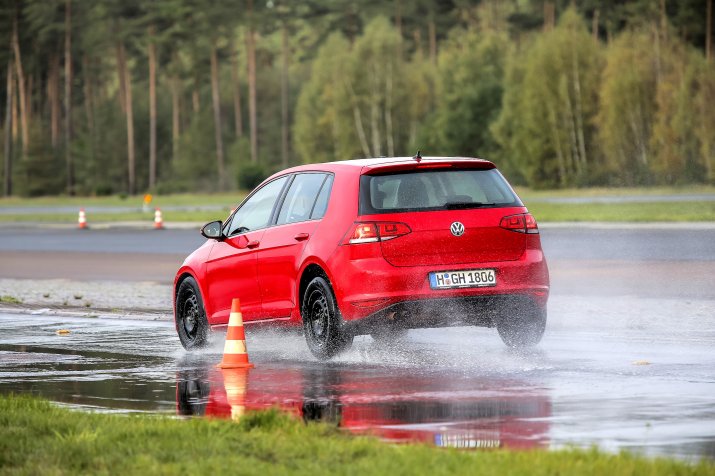 Test hamowania przy dużych prędkościach