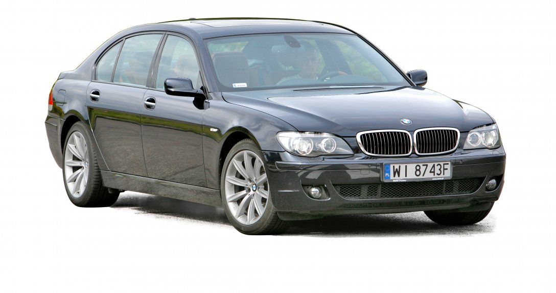 BMW serii 7 (E65)