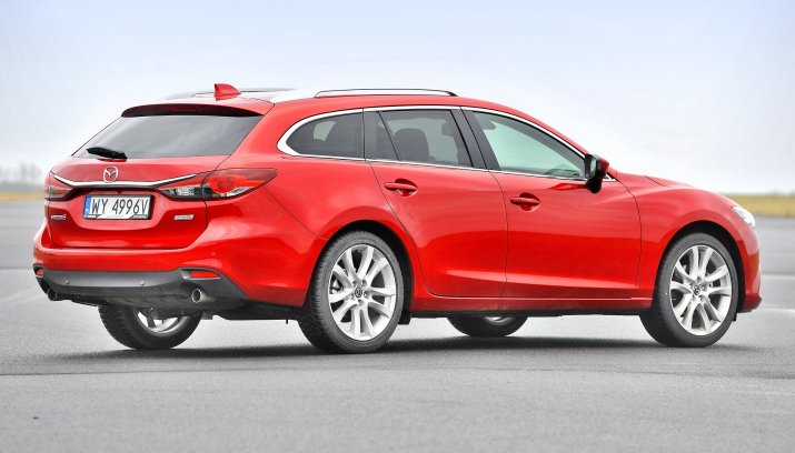 Mazda-III_5