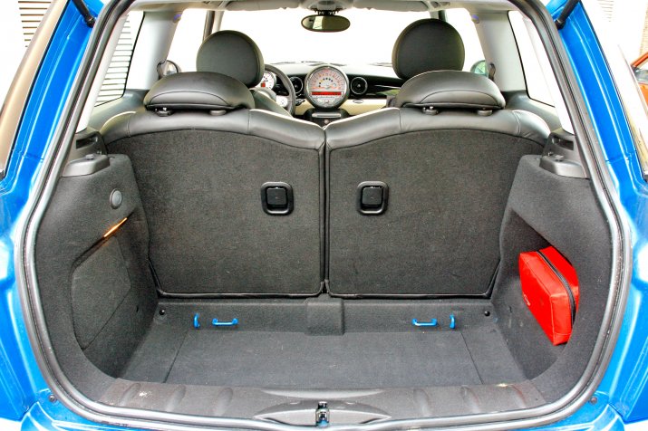 Mini-One_Cooper-(R56)_4