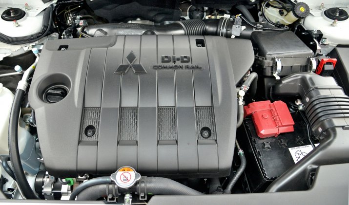 Mitsubishi-ASX_4