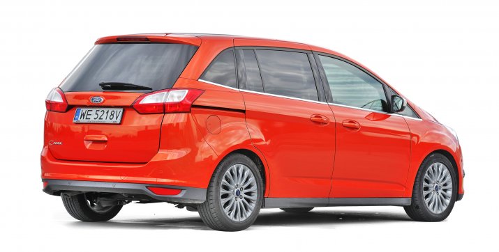 Ford-C-Max-II_2