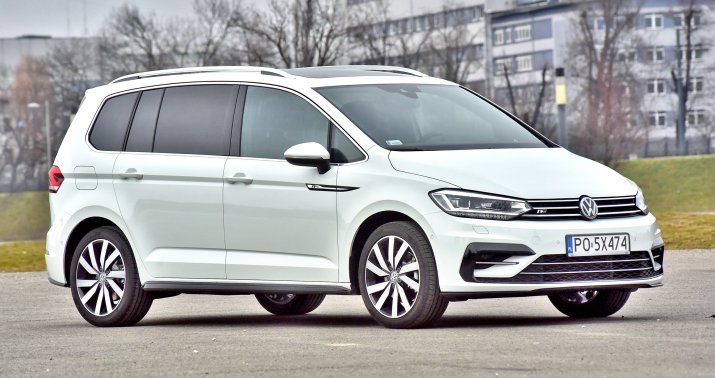 Volkswagen-Touran-II_4