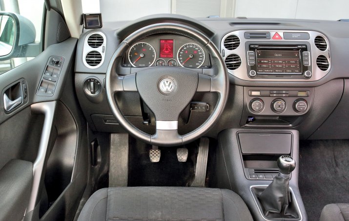 Volkswagen-Tiguan-I_3
