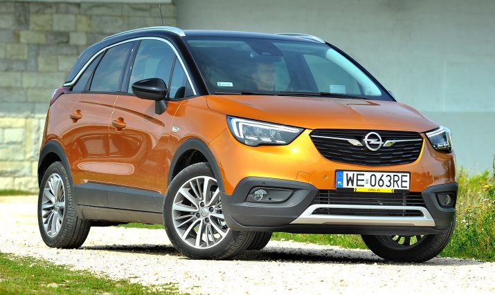 Opel-Crossland-X_5