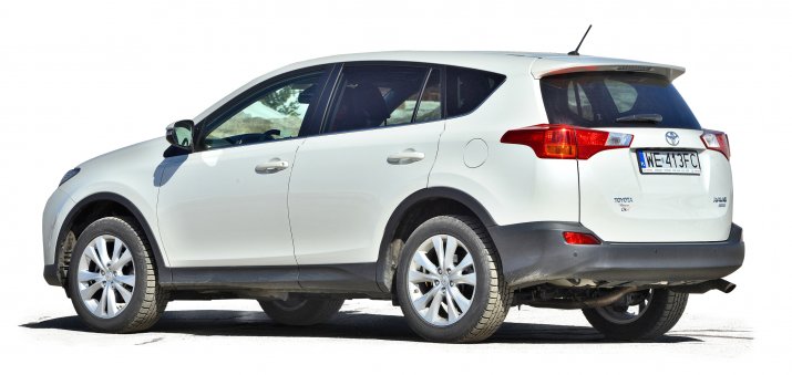 Toyota-RAV4-IV_2