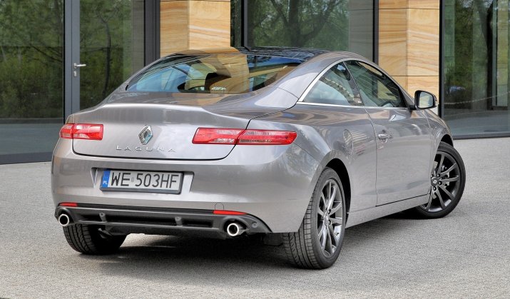 Renault-Laguna-III-Coupe_4