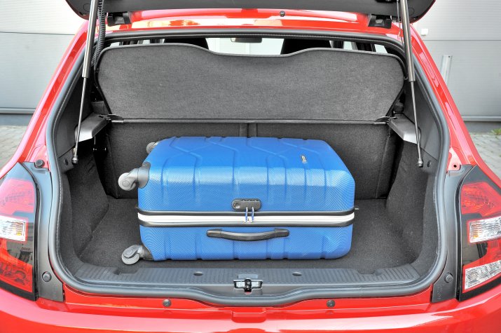 Renault-Twingo-III_4