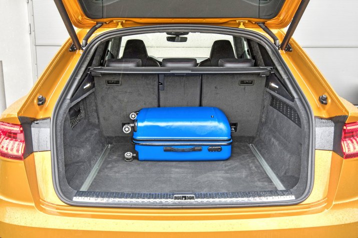 KSZ_AUDI_RSQ8_INTERIOR_122
