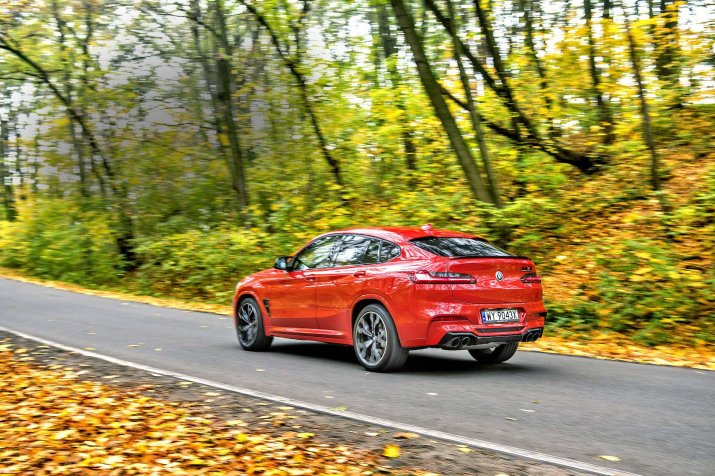 KSZ_BMW_X4M_COMPETITION_DYNAMIKA_021