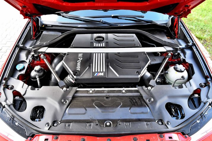 KSZ_BMW_X4M_COMPETITION_INTERIOR_420