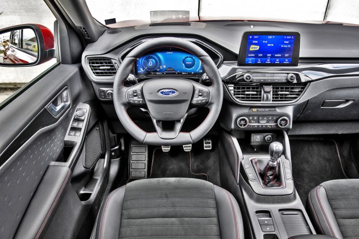 KSZ_FORD_KUGA_III_ST_LINE_INTERIOR_082