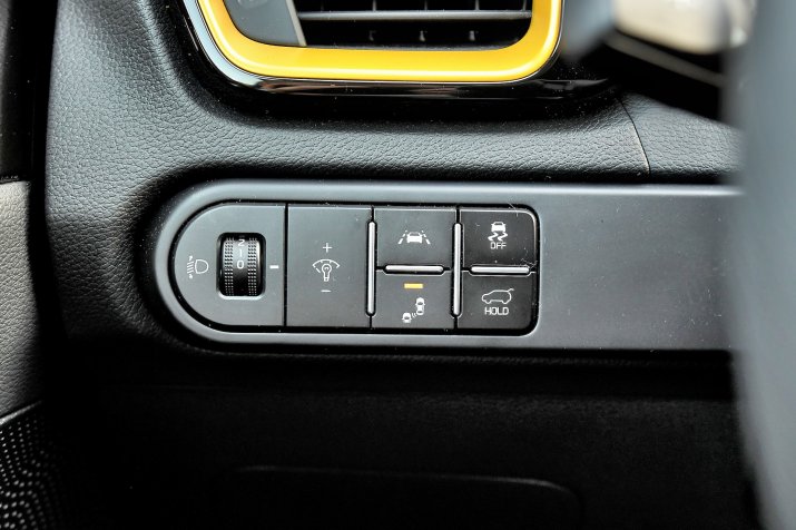 KSZ_KIA_XCEED_XL_INTERIOR_121