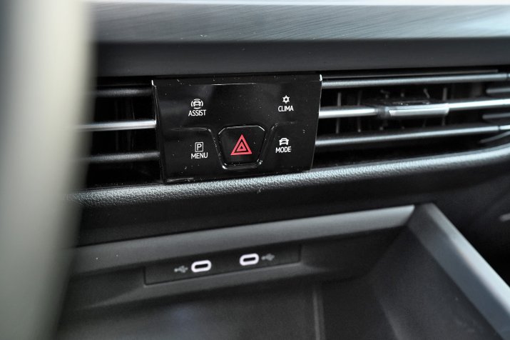 KSZ_VW_GOLF_VIII_STYLE_INTERIOR_025