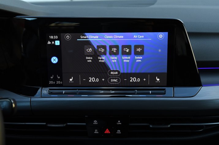 KSZ_VW_GOLF_VIII_STYLE_INTERIOR_156