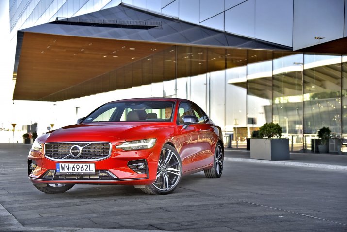 Volvo S60_T5_012