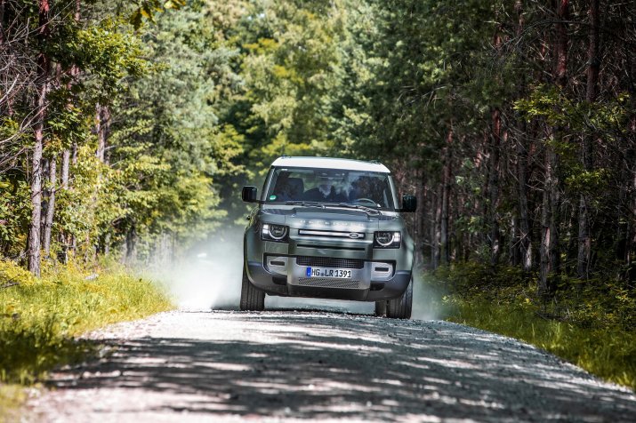 2020_Land Rover Defender_027