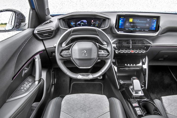 KSZ_PEUGEOT_e2008_II_GT_INTERIOR_005