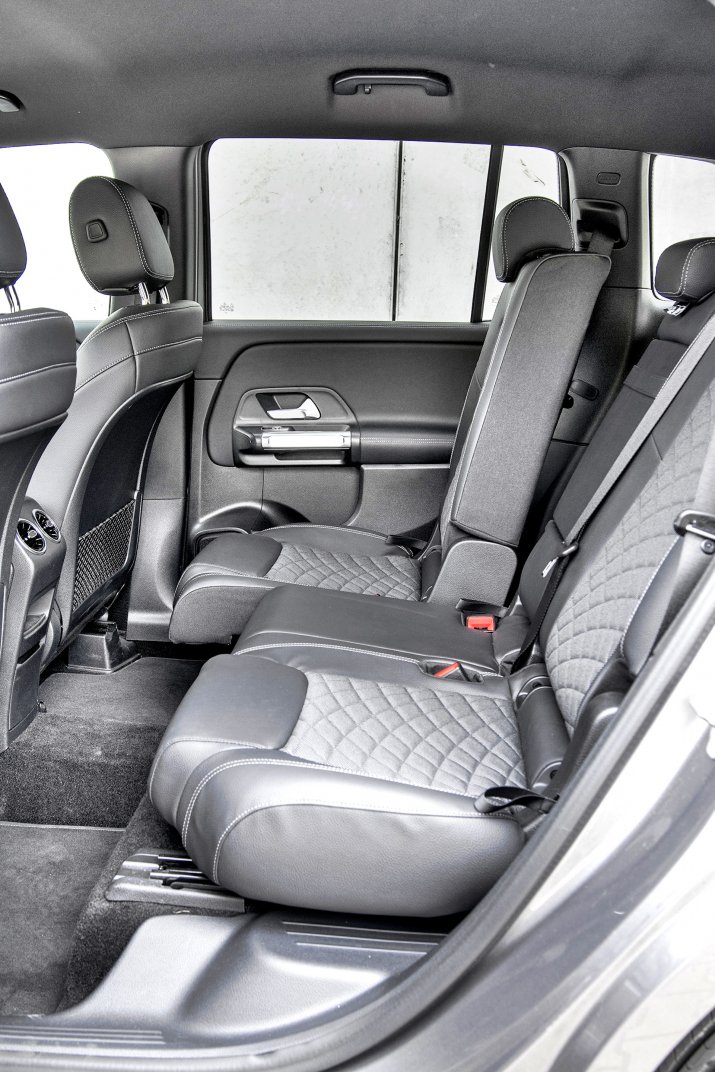 KSZ_MB_GLB200d_PROGRESIVE_INTERIOR_189