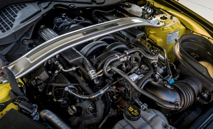 FordMustangMach1_GrabberYellow_036