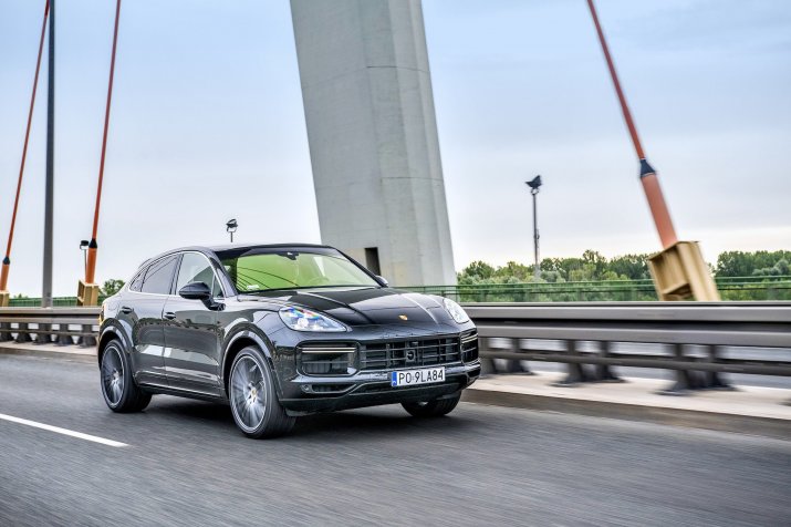 KSZ_CAYENNE_TURBO_COUPE_DYNAMIKA_1