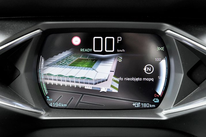 KSZ_DS_3_CROSSBACK_ETENSE_INTERIOR_073