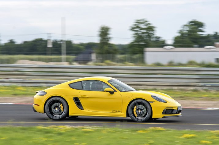 KSZ_PORSCHE_CAYMAN_III_GTS_DYNAMIKA_007