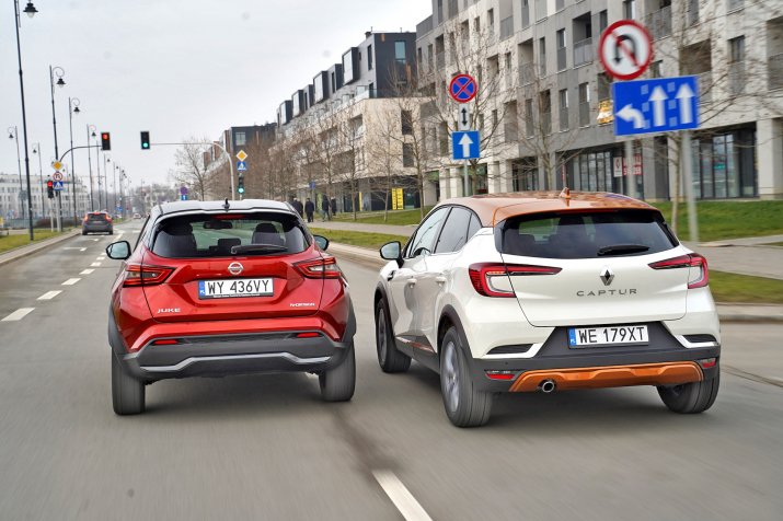 2020 Nissan Juke_Renault Captur_tyly