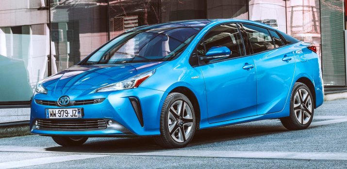2019toyotaprius-06-490036