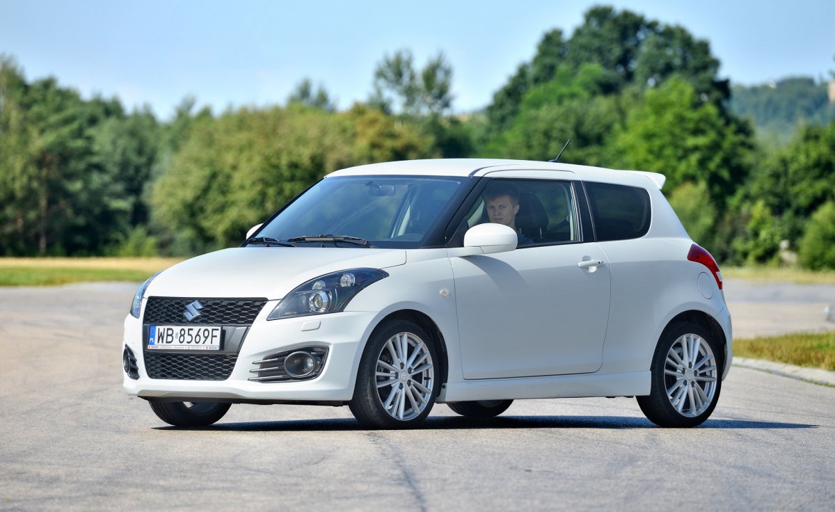 Suzuki swift v