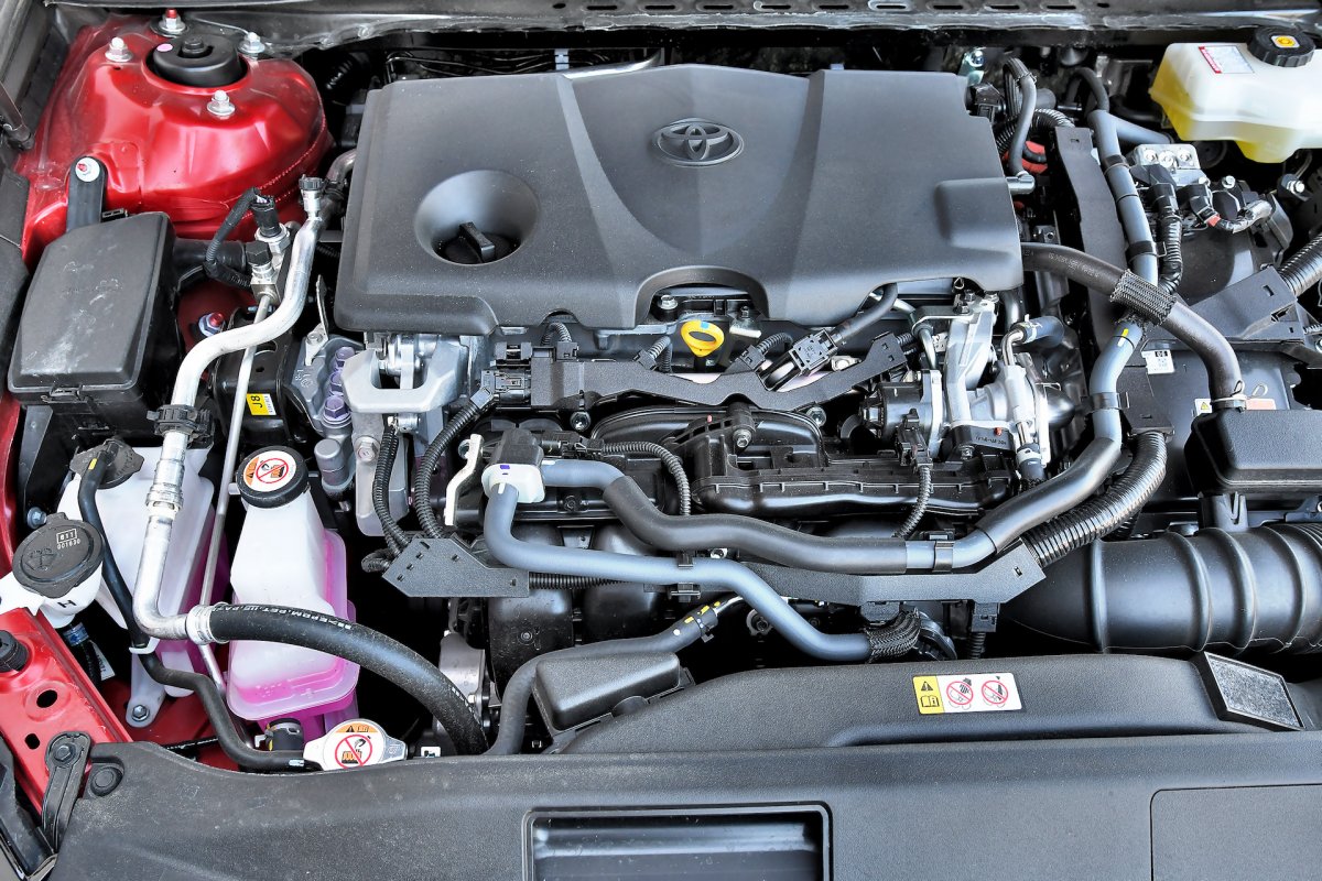 Toyota Camry 2.5 Hybrid test Magazyn Auto