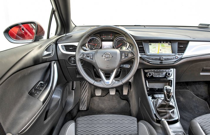 Hyundai i30 kontra Opel Astra i Skoda Scala Magazyn Auto