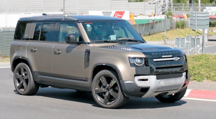 Land Rover Defender V8 6