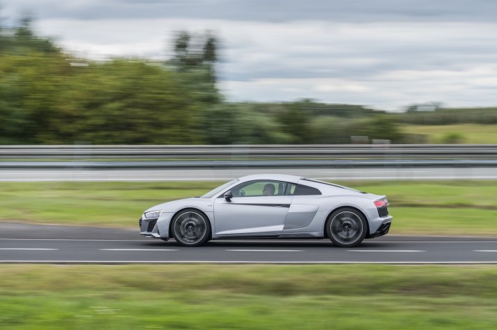 KSZ_AUDI_R8_II_FL_RWD_DYNAMIKA_059