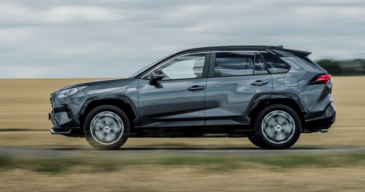 rav4phevdpl2020-dynamic-017