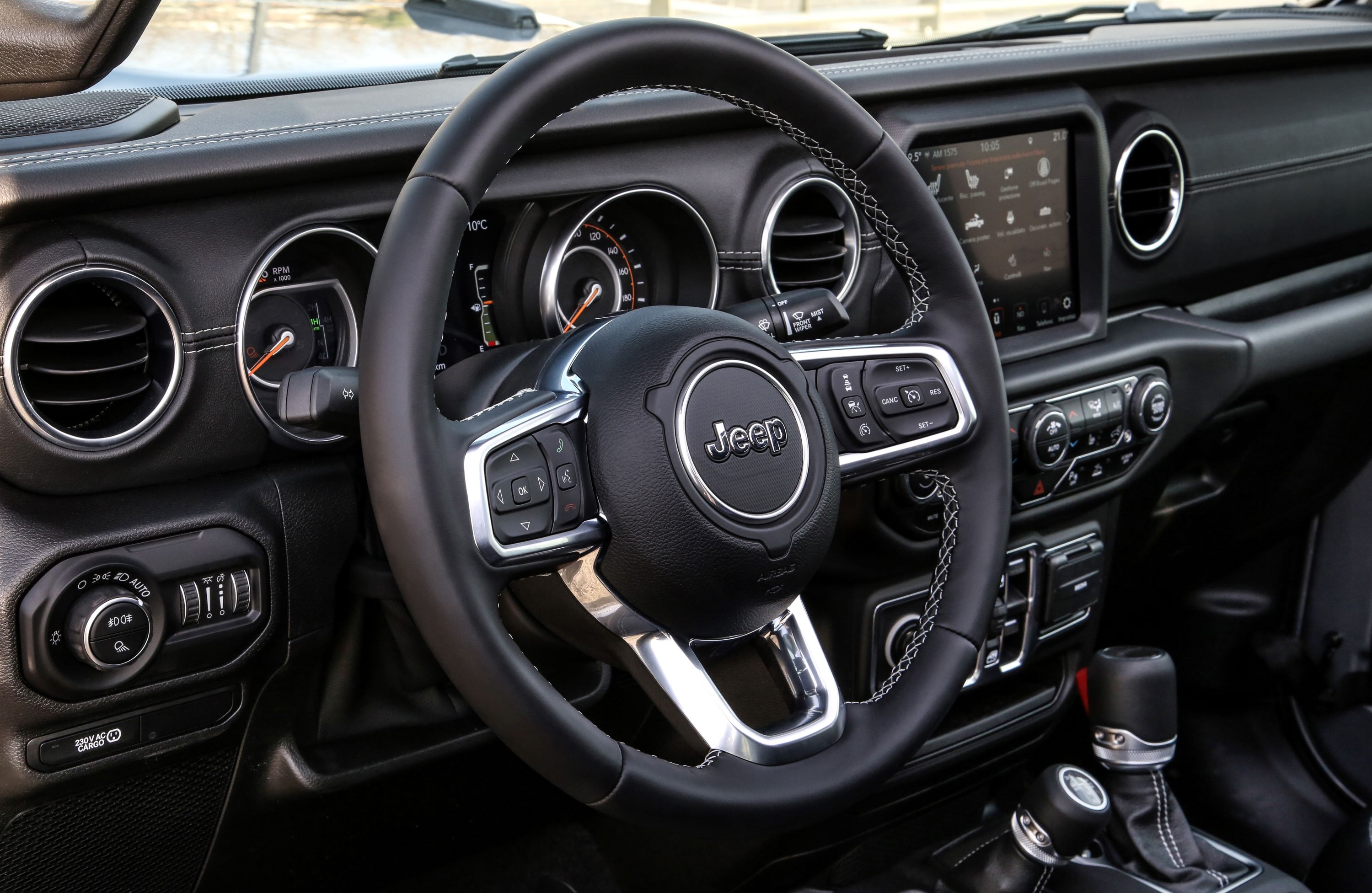 17_Jeep Gladiator 80th Anniversary