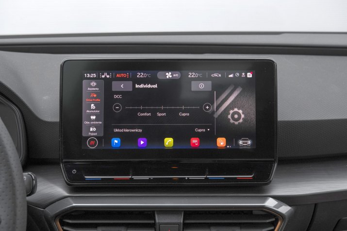 KSZ_CUPRA_LEON_ST_EHYBRID_INTERIOR_094