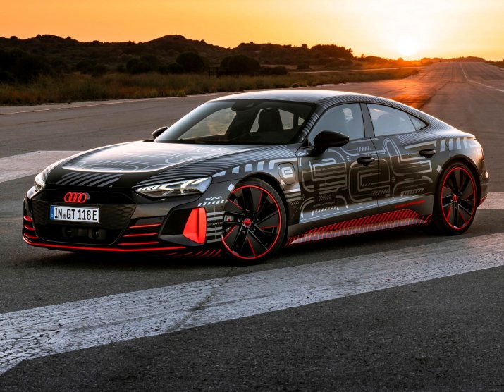 Audi_etronGT
