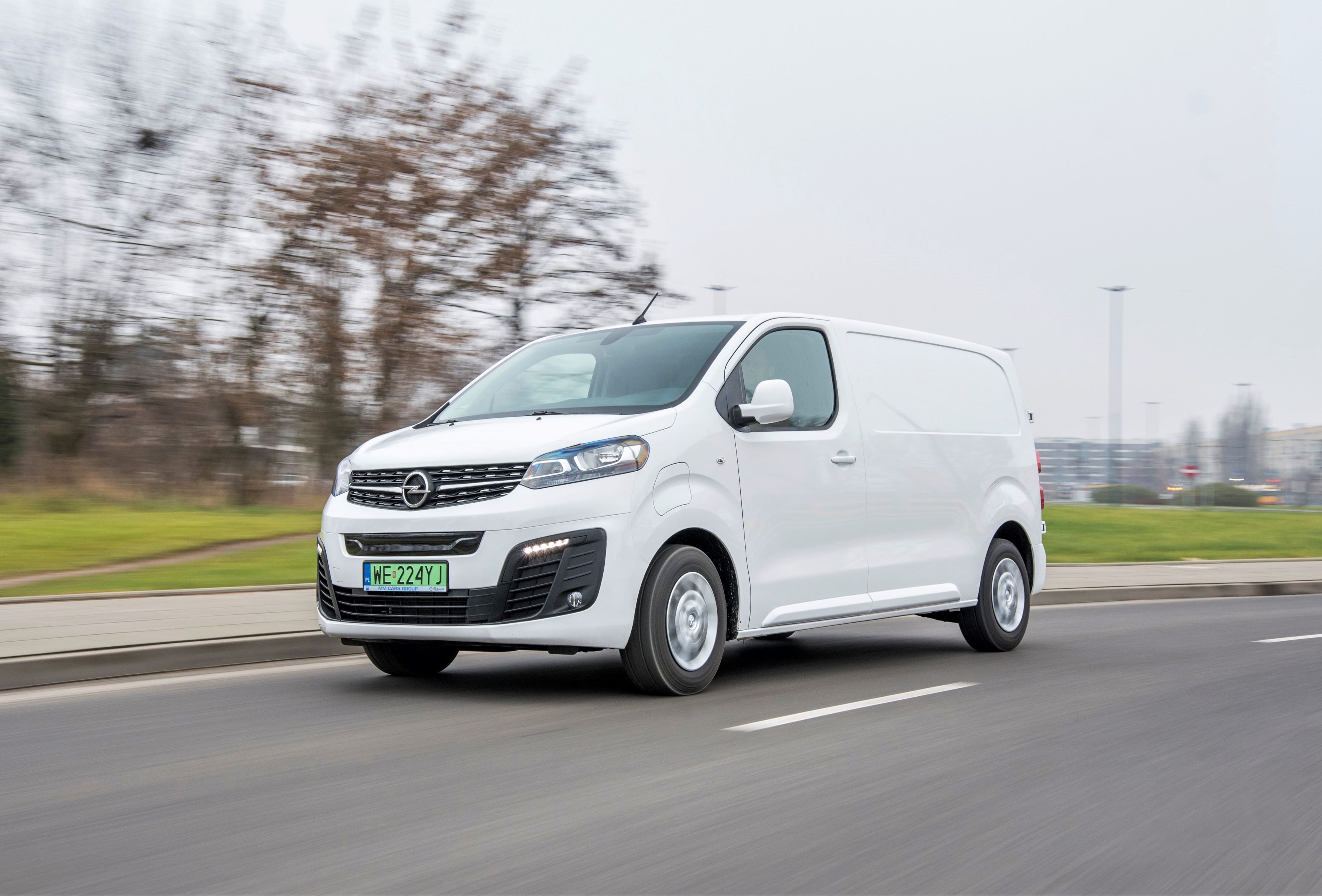 KSZ_OPEL_VIVARO_E_FURGON_DYNAMIKA_011