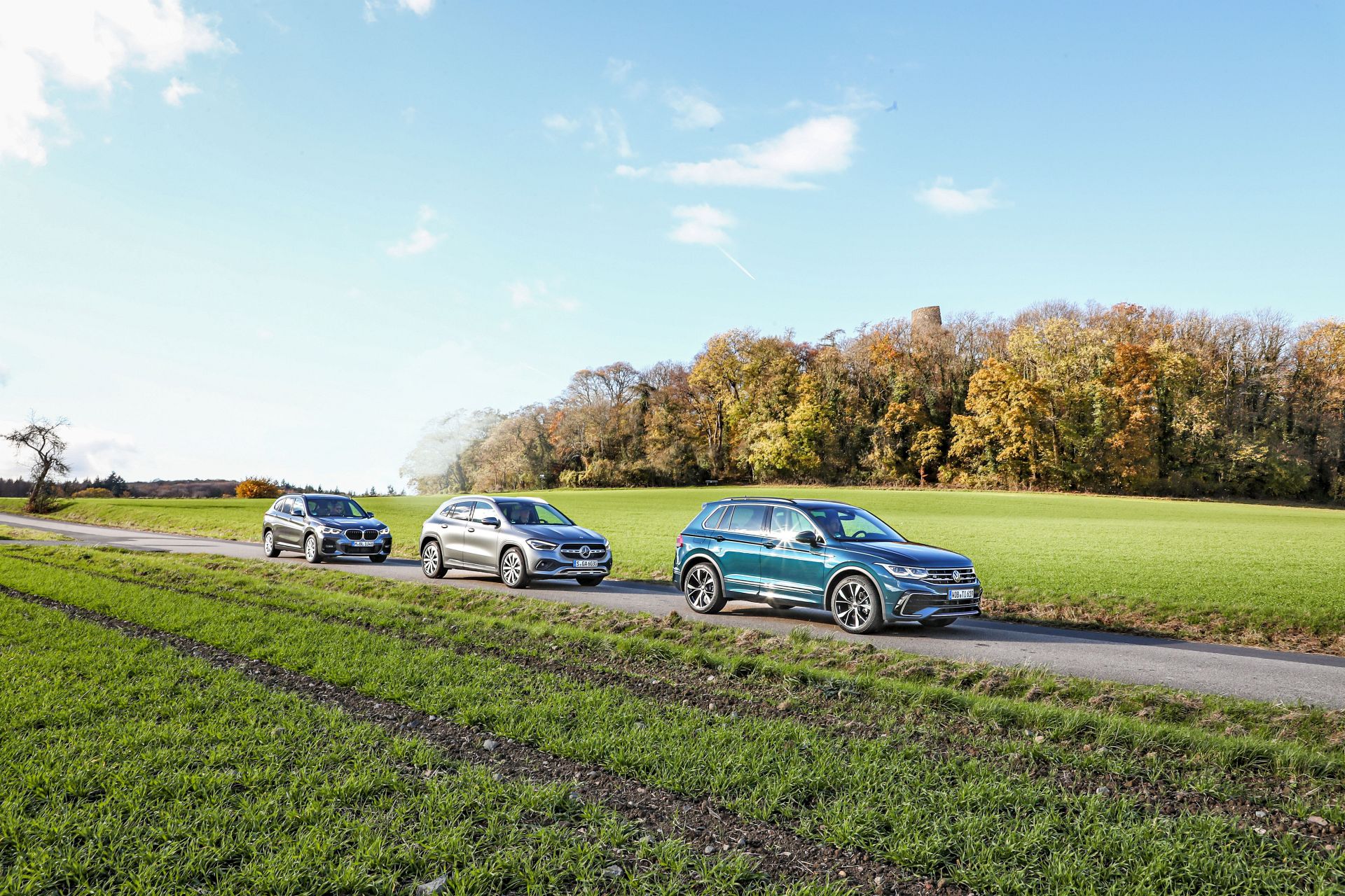 Mercedes_GLA_VW_Tiguan_BMX_X1_1120_Gotta_14