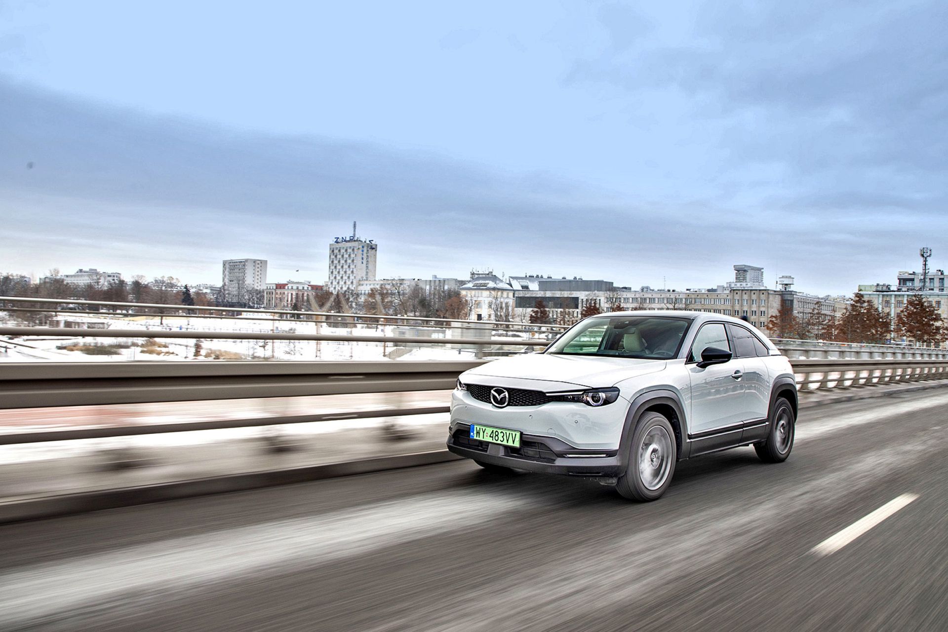 2021 Mazda MX-30 (15)